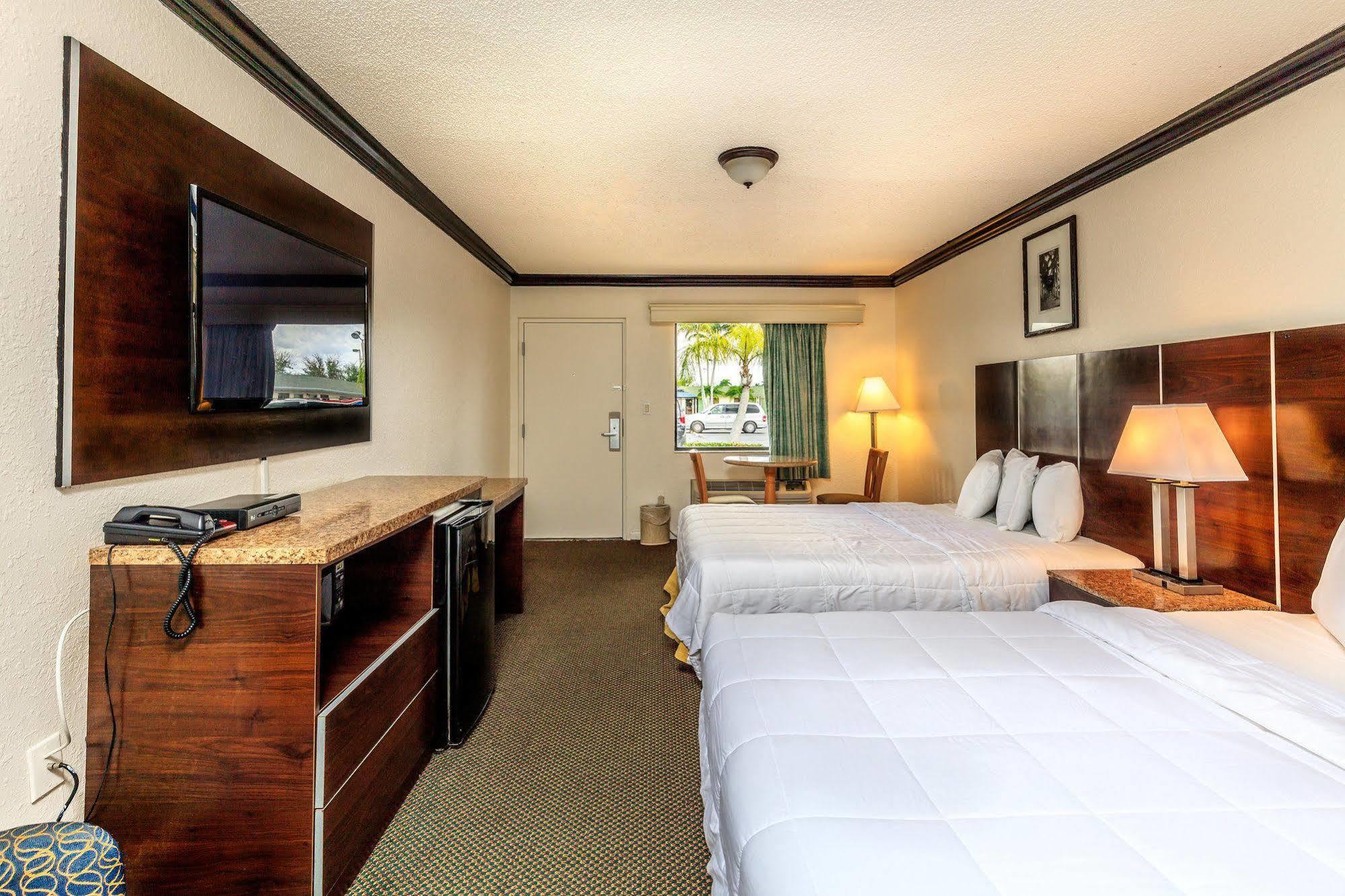 Budget Host Inn Florida City Eksteriør bilde